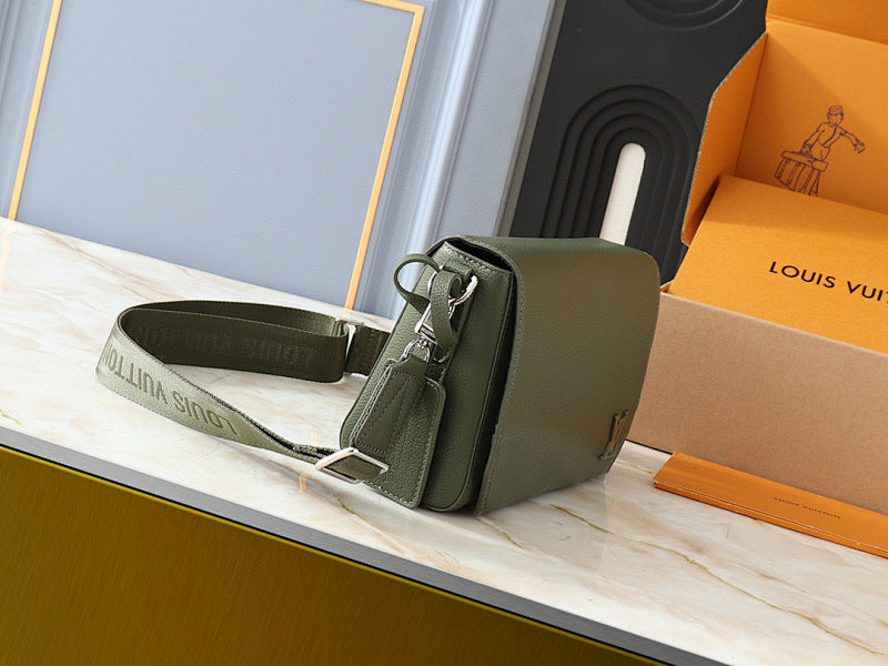 Dragons Bags ln Luxury Bag --70959