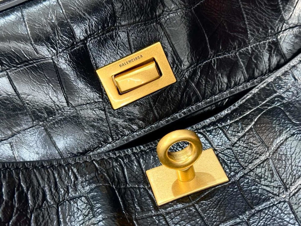 new-luxury-designer-bags-nm21566