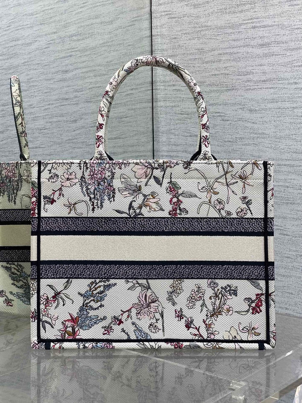 new-designer-premium-bags-nm16869