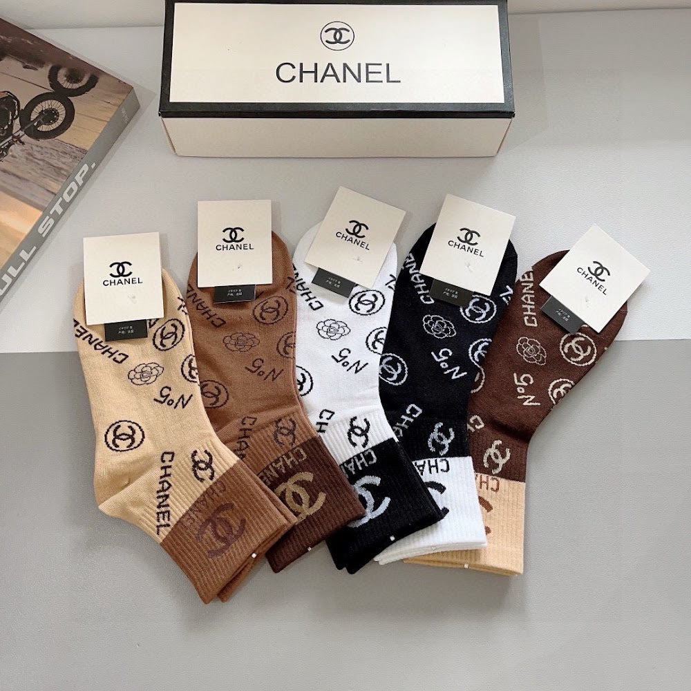 Dragons Bags Premium Luxury Socks --98145
