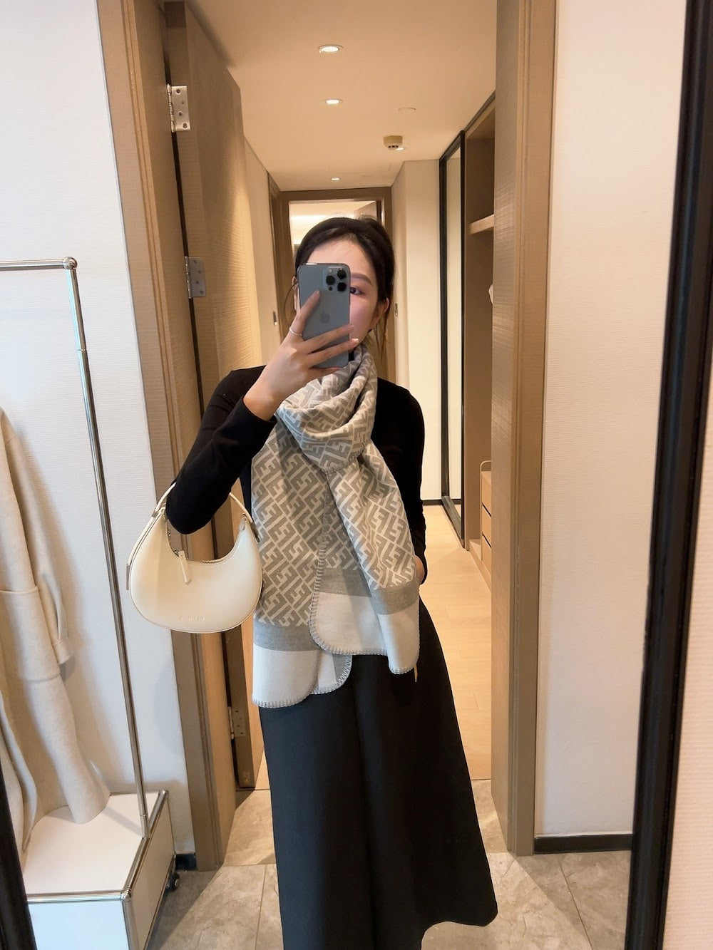 Dragons Bags Premium Designer Scarf --98799