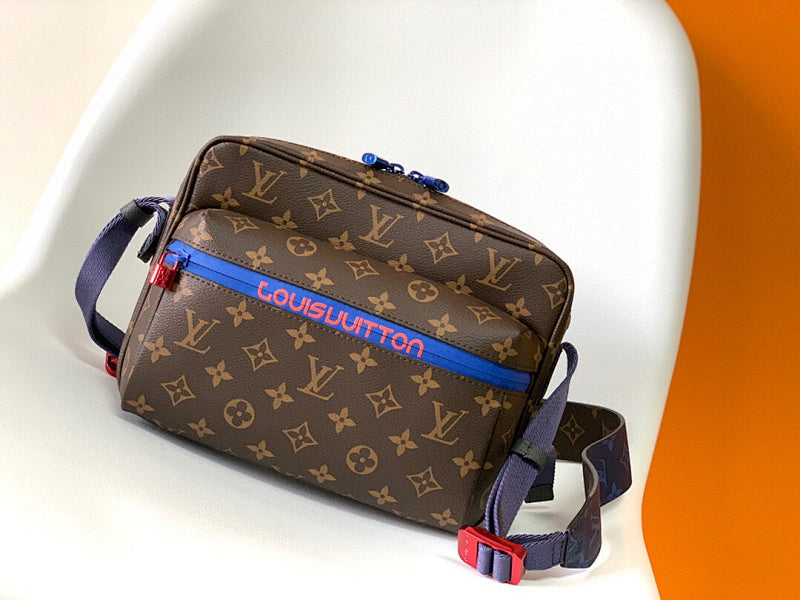 Dragons Bags ln Luxury Bag --71320