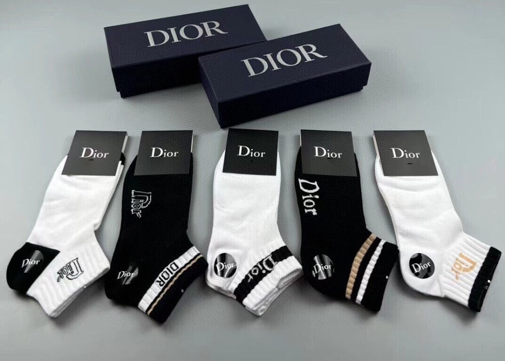 Dragons Bags Premium Luxury Socks --97830