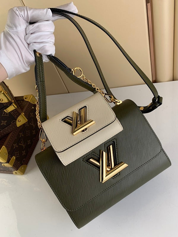 Dragons Bags ln Luxury Bag --60980