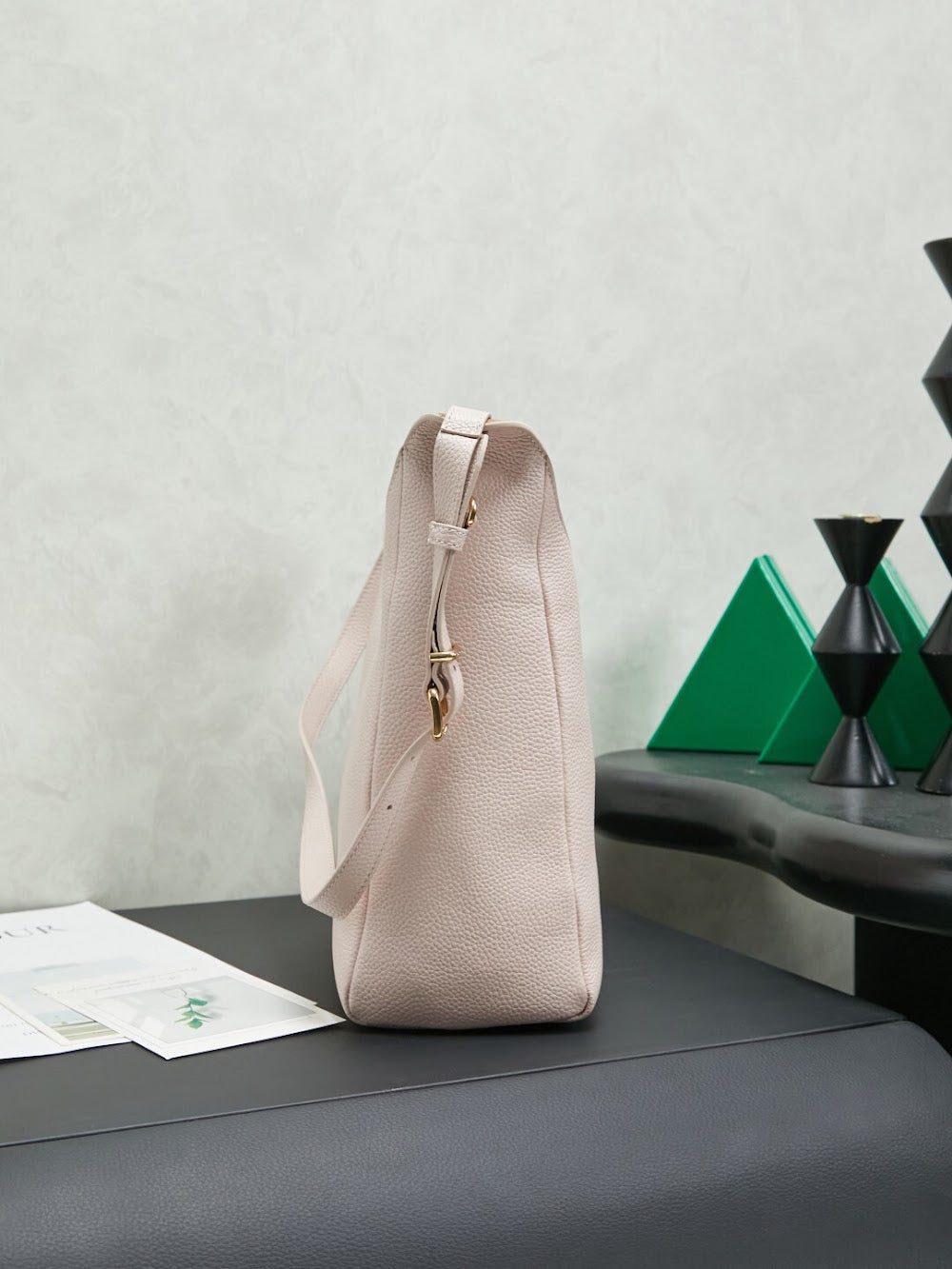 Dragons Bags Miun Miun Luxury Bag --123183