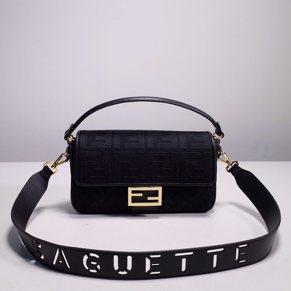 new-luxury-designer-bags-nm15287