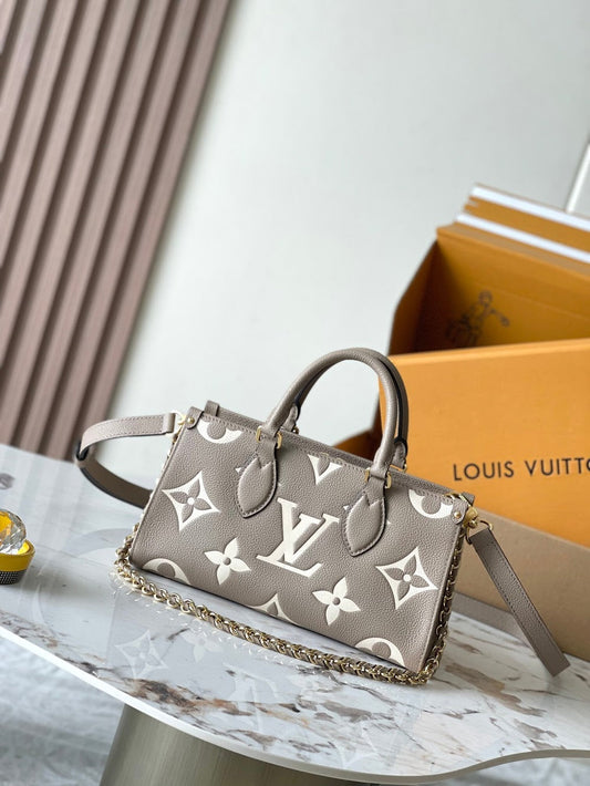 Dragons Bags ln Luxury Bag --97201