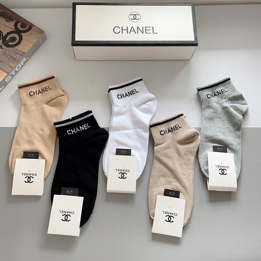 Dragons Bags Premium Luxury Socks --98136