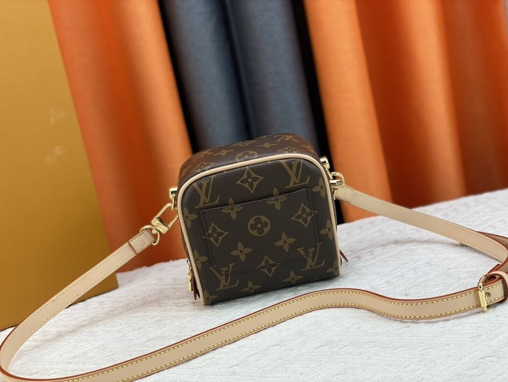 Jessica Bags ln Luxury Bag --75982
