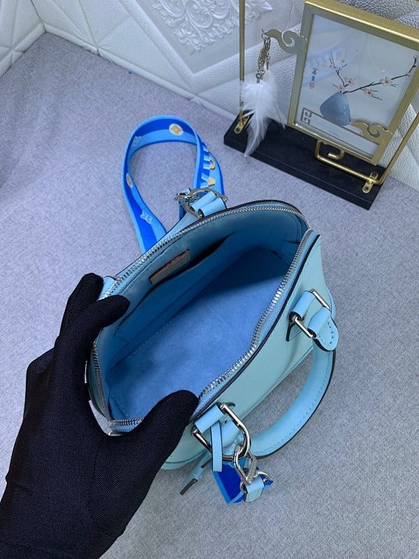 Dragons Bags ln Luxury Bag --78495
