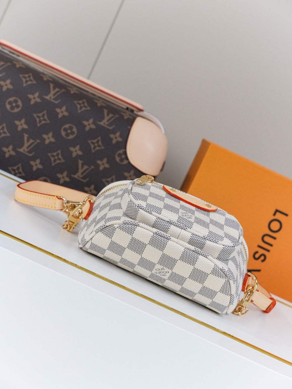 Dragons Bags ln Luxury Bag --81735