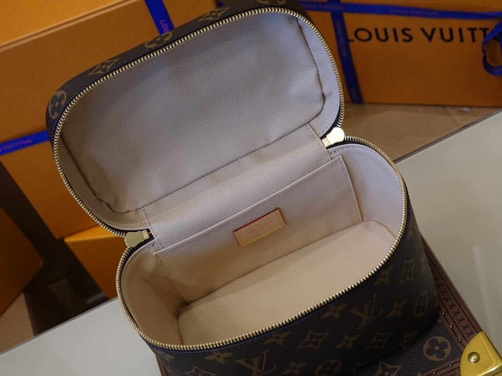 Dragons Bags ln Luxury Bag --60232