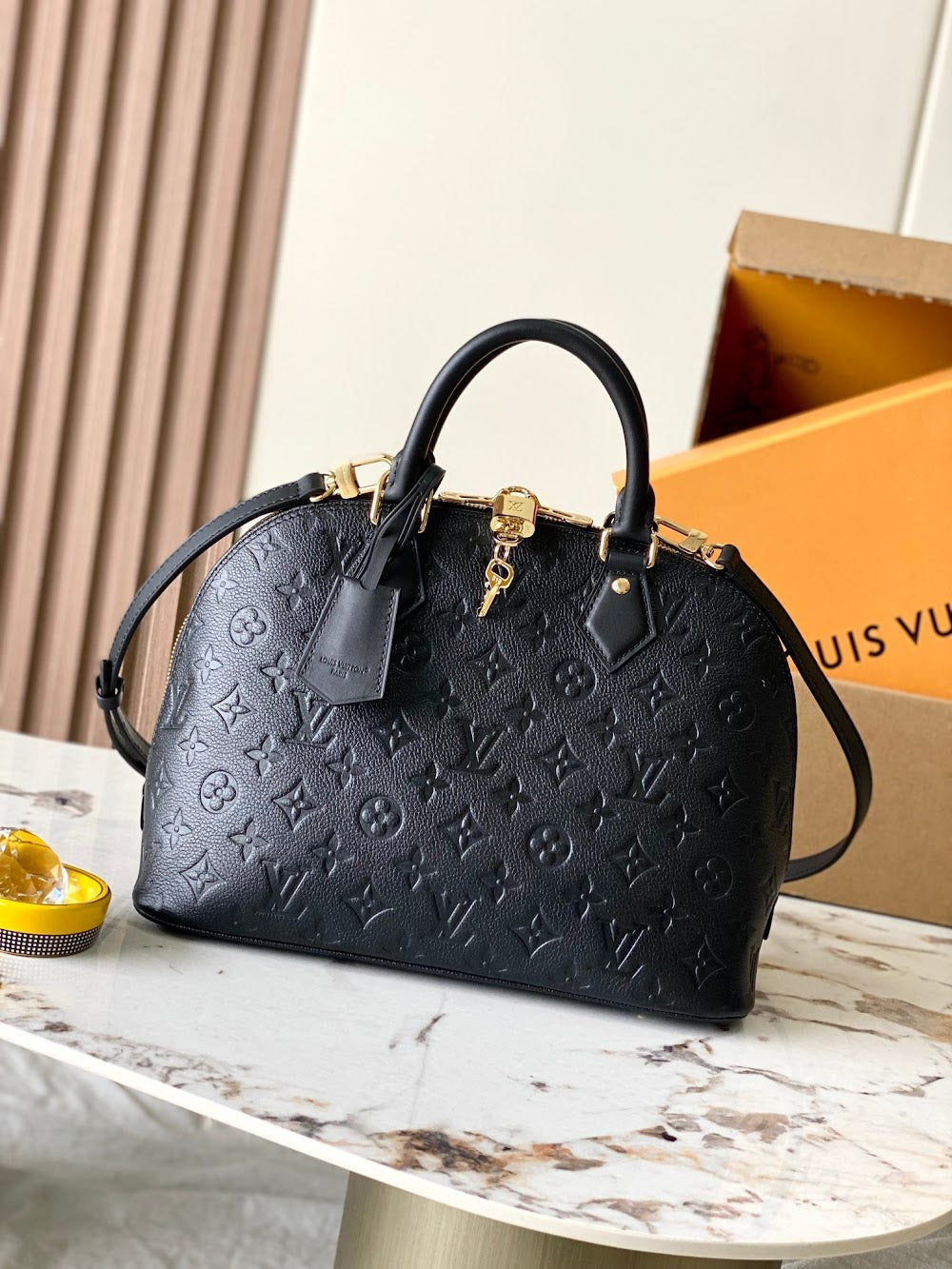 Dragons Bags ln Luxury Bag --95629