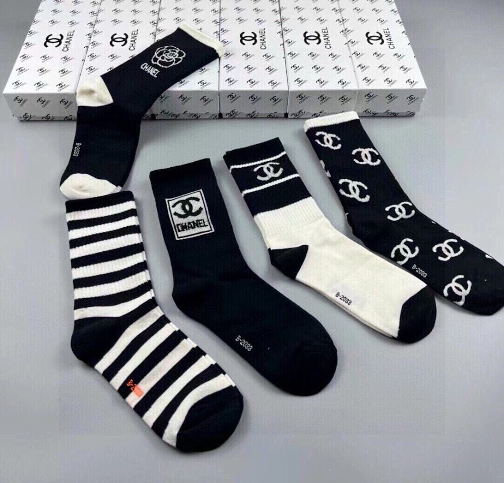 Dragons Bags Premium Luxury Socks --98605