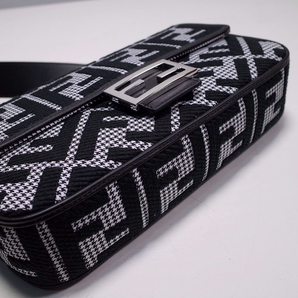new-luxury-designer-bags-nm15285