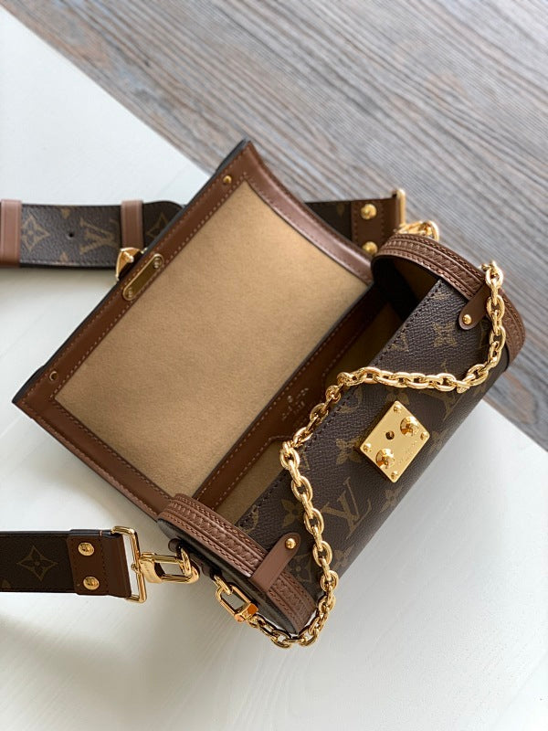 Dragons Bags ln Luxury Bag --81606