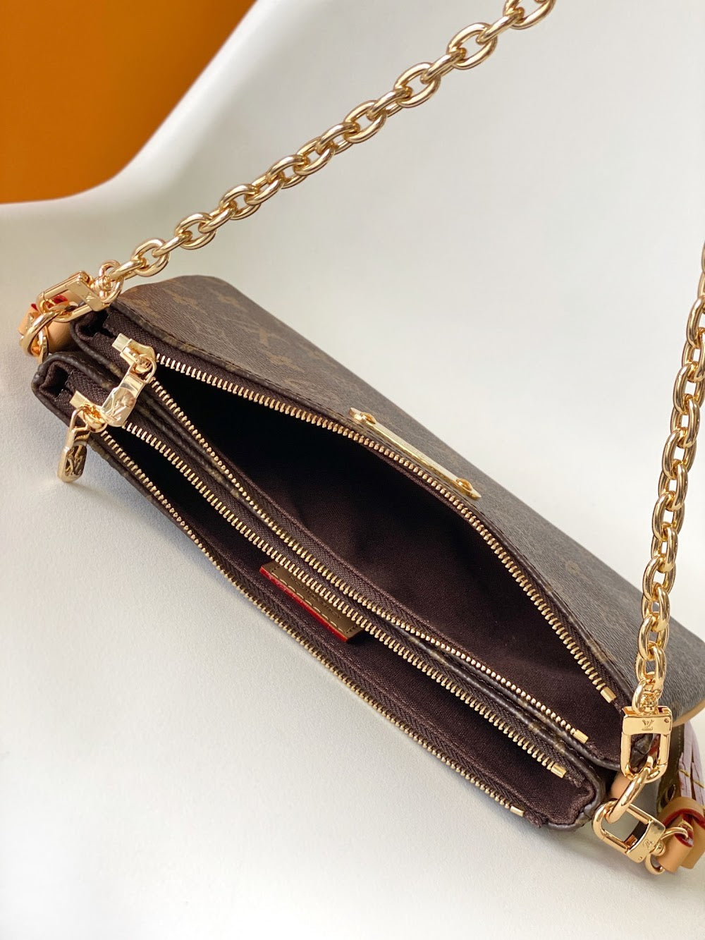 Dragons Bags ln Luxury Bag --81511