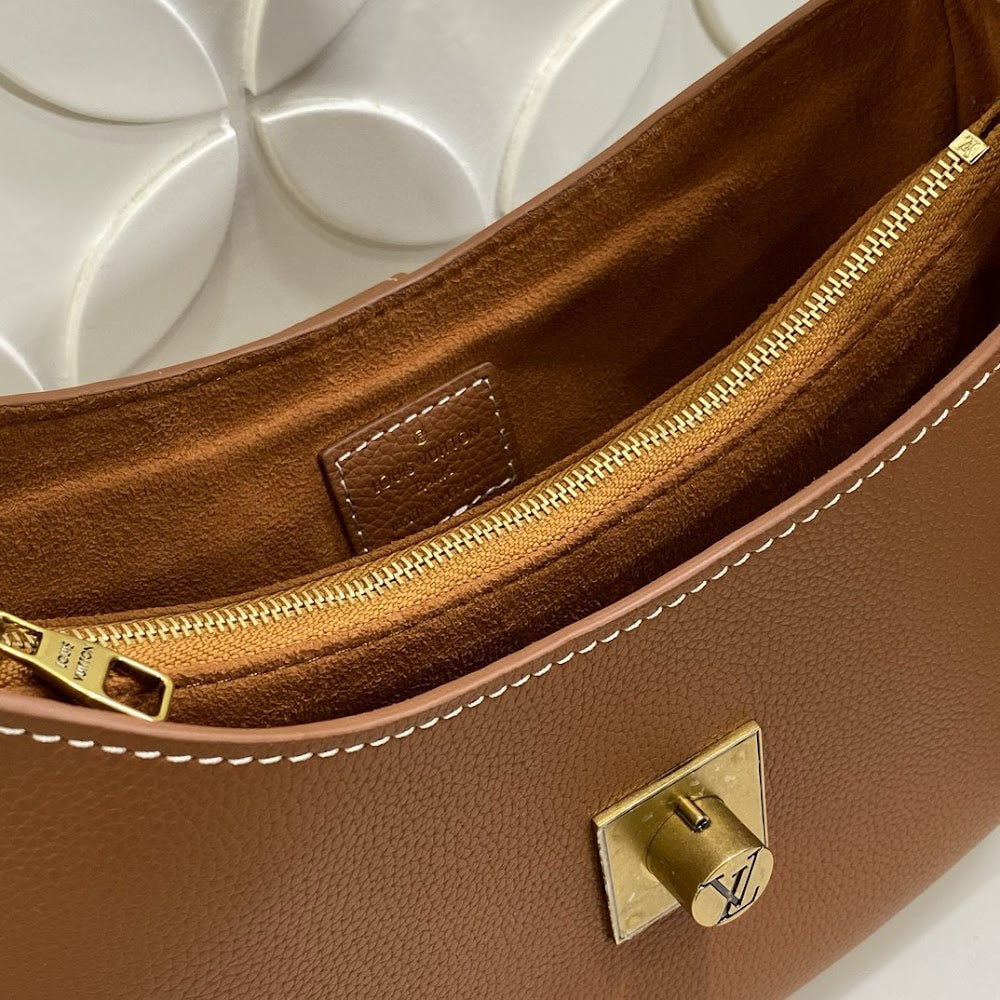 Dragons Bags ln Luxury Bag --81654