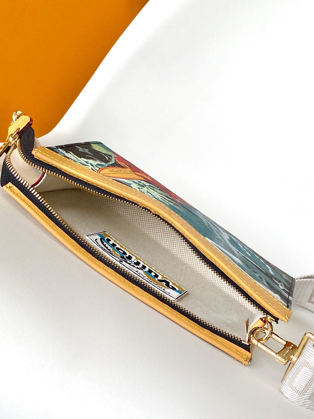 Dragons Bags ln Luxury Bag --81484