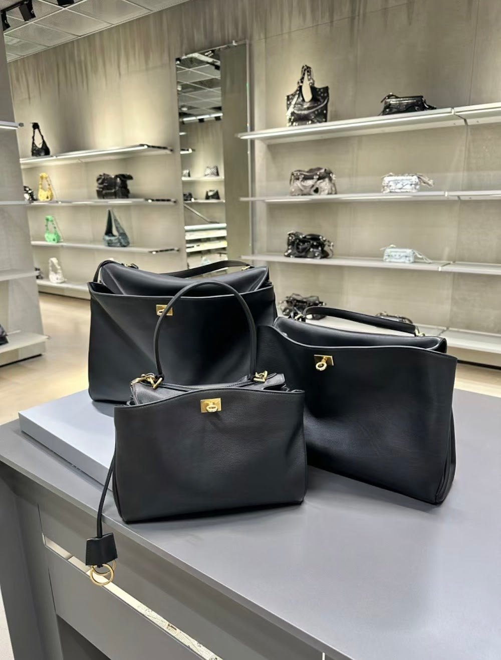 Dragons Bags Balenciaga Luxury Bag --110922