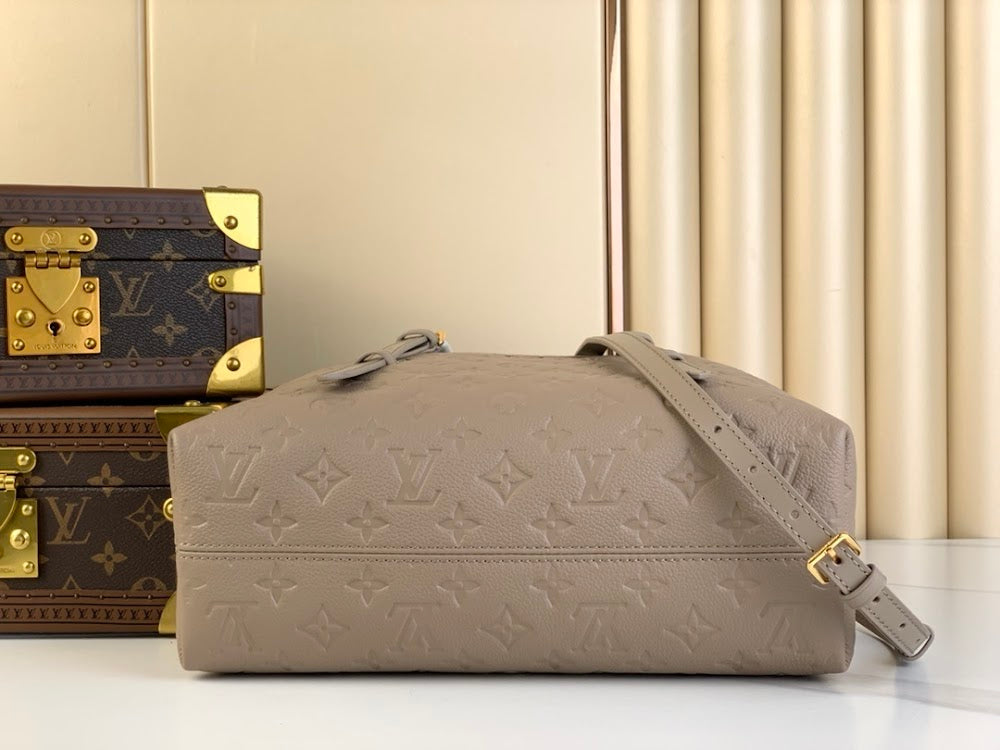 Dragons Bags ln Luxury Bag --56079