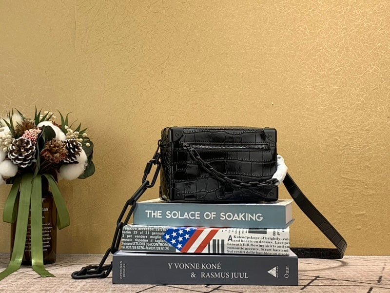 Dragons Bags ln Luxury Bag --59215