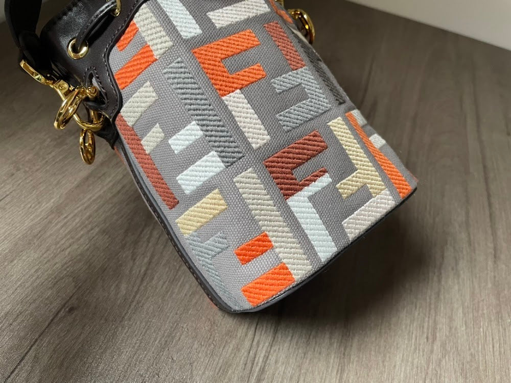 new-designer-premium-bags-nm15649