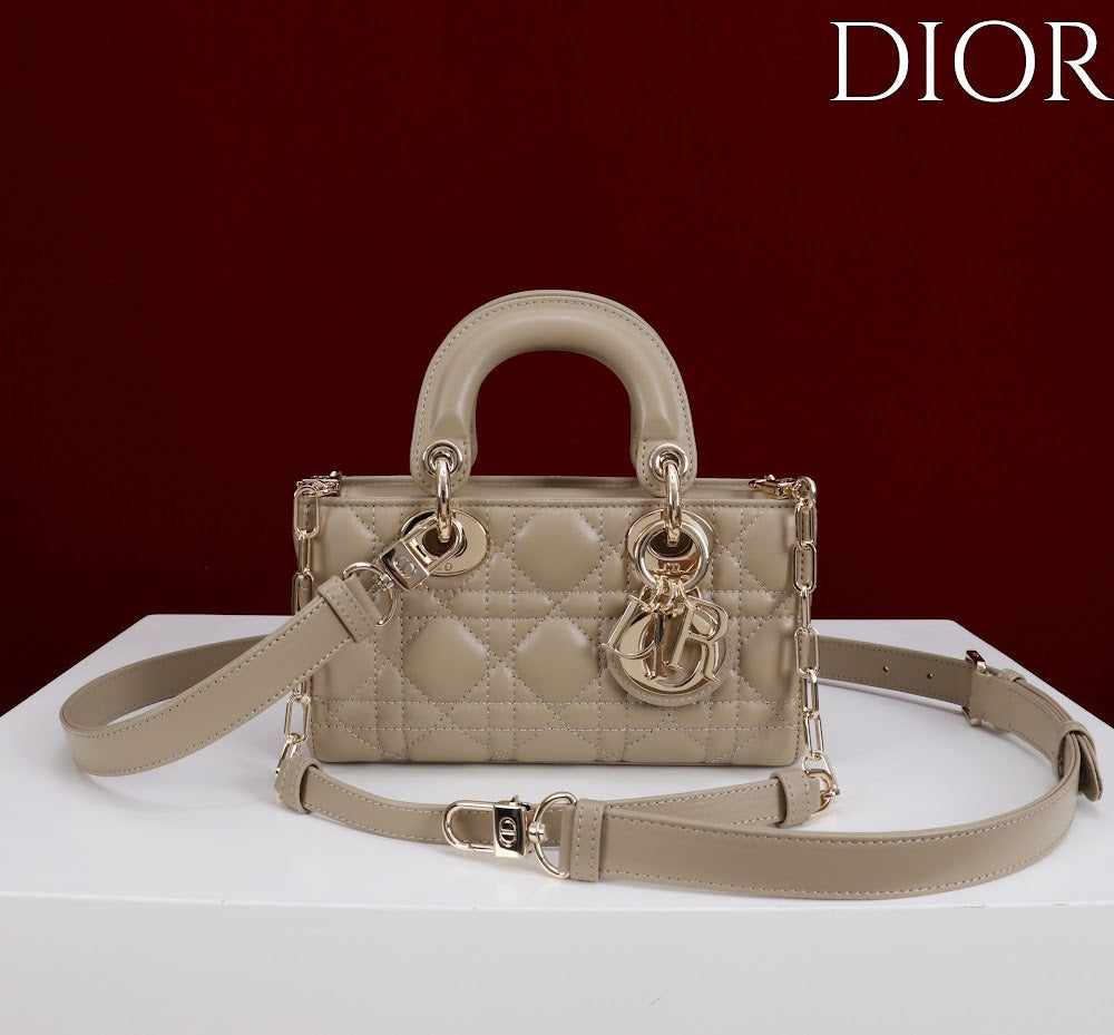 Dragons BagsDiorn Luxury Bag --115419