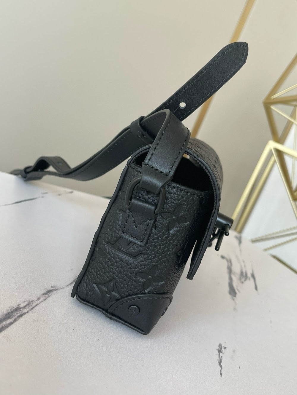 Dragons Bags ln Luxury Bag --70850