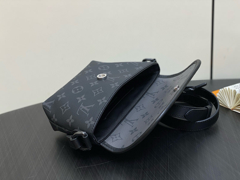 Dragons Bags ln Luxury Bag --70975