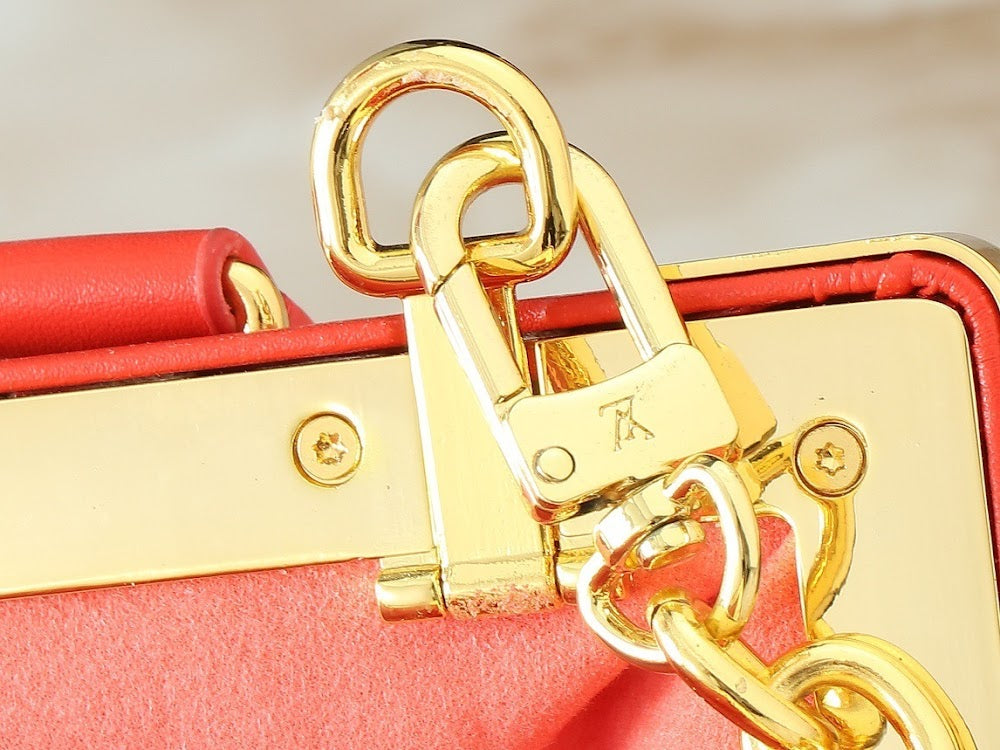 Dragons Bags ln Luxury Bag --78606