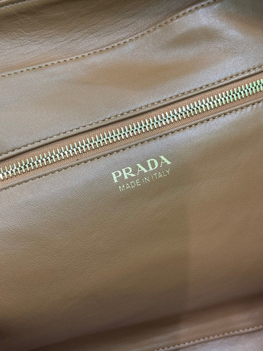 Dragons Bags Prada Luxury Bag --53945