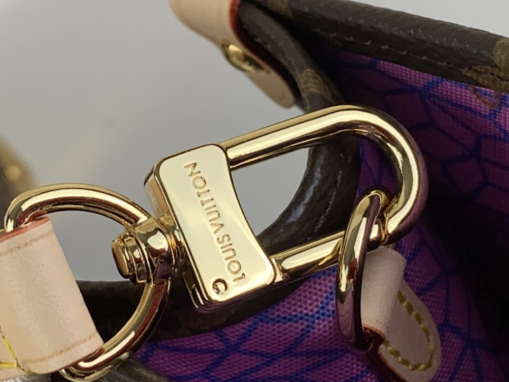 Dragons Bags ln Luxury Bag --61533