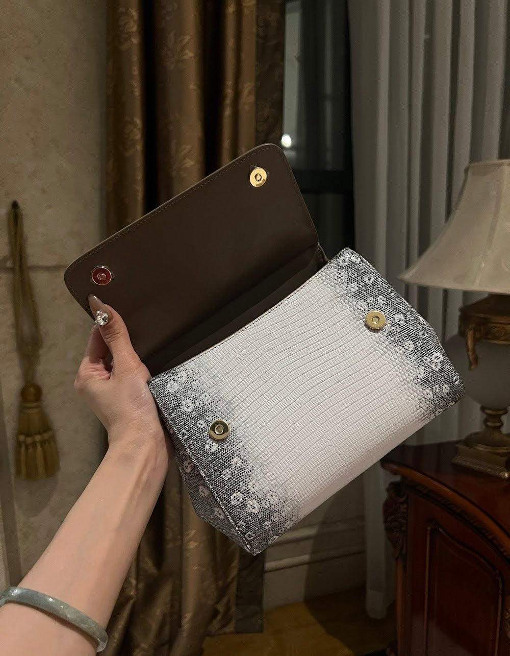 Dragons Bags DGn Luxury Bag --93674