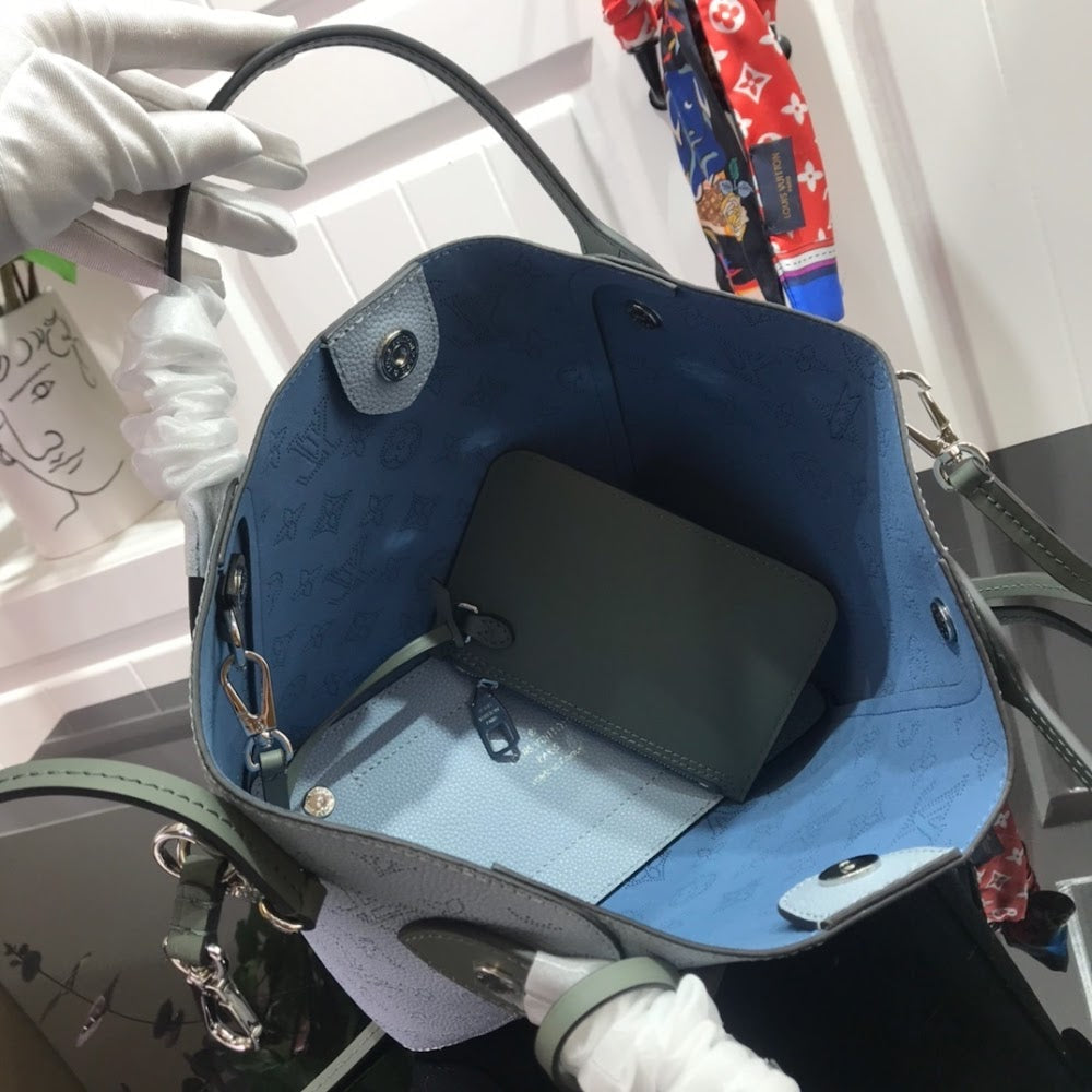 Dragons Bags ln Luxury Bag --59891