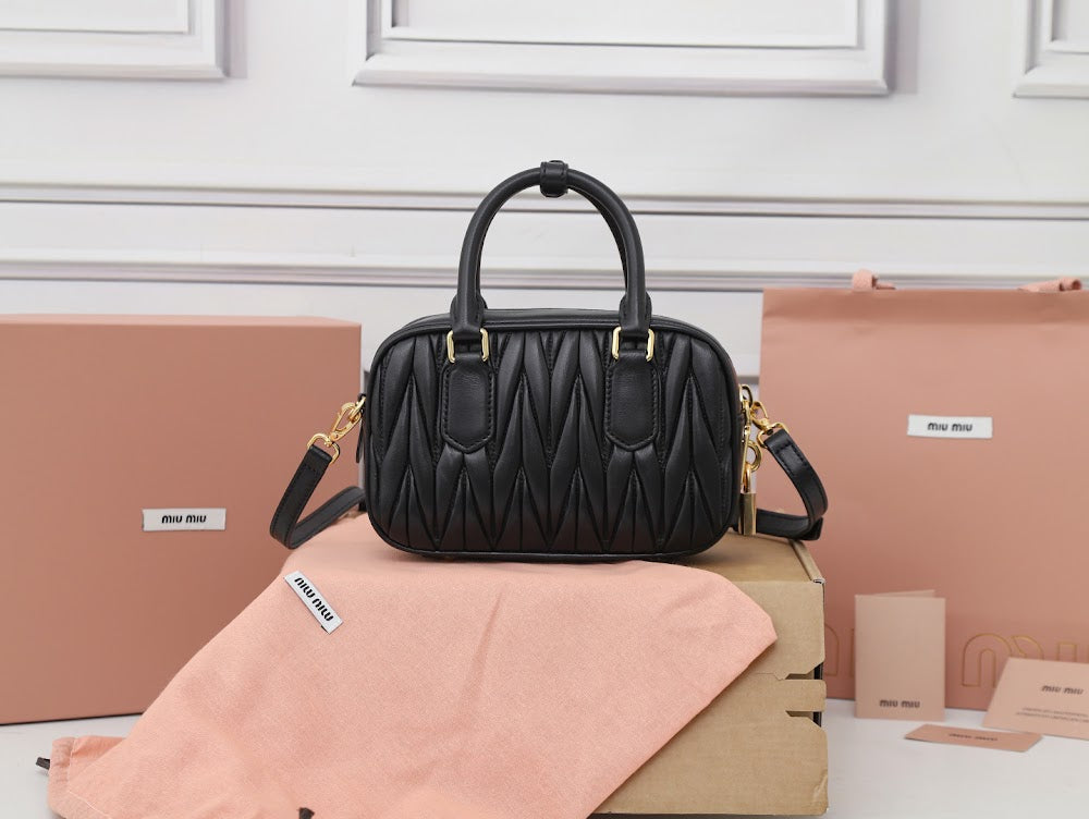 Dragons Bags Miun Miun Luxury Bag --122752