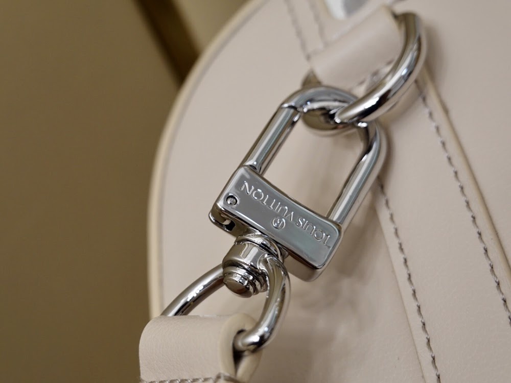 Dragons Bags ln Luxury Bag --57156