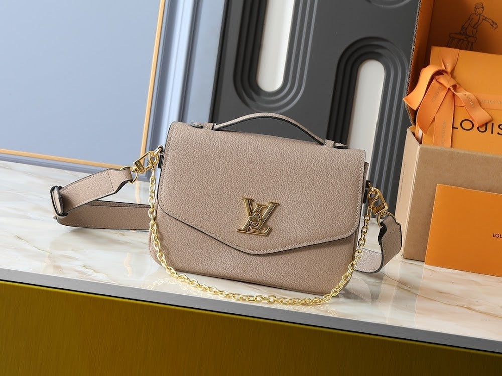 Dragons Bags ln Luxury Bag --77301
