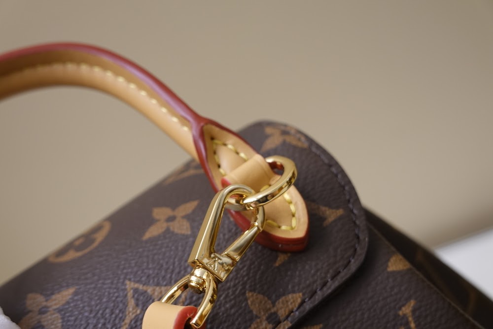 Dragons Bags ln Luxury Bag --60656