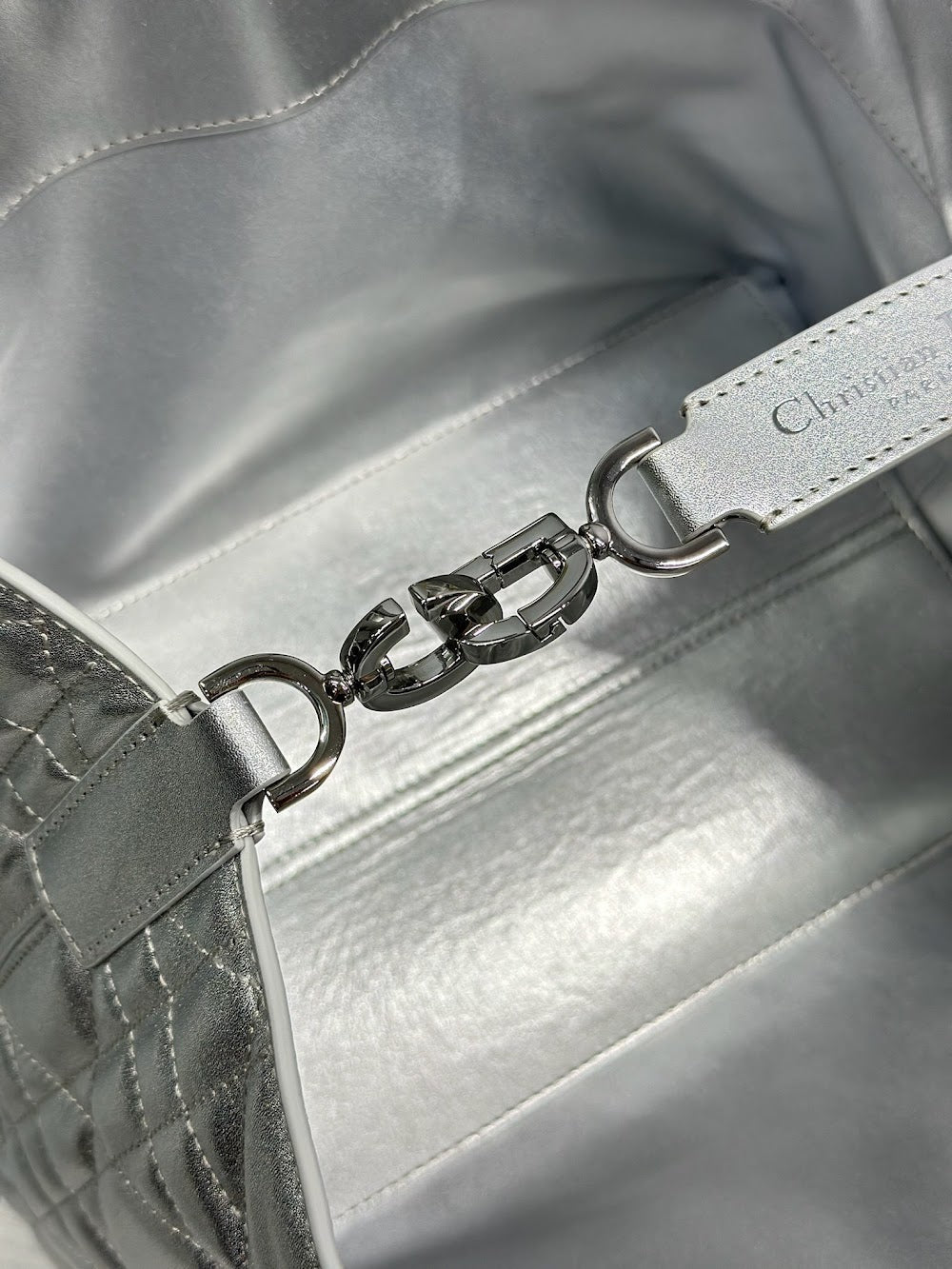 Dragons BagsDiorn Luxury Bag --115539