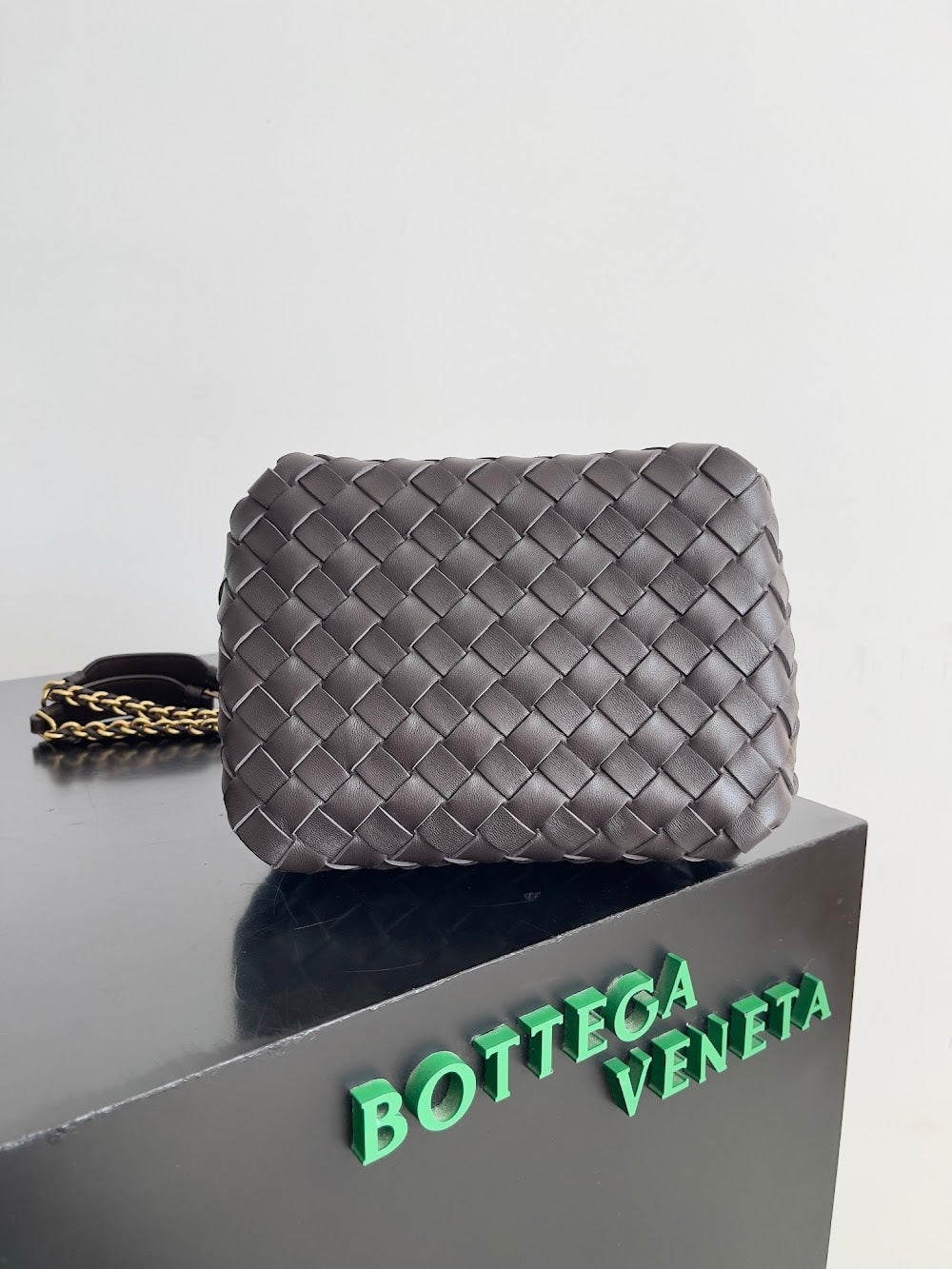 new-luxury-designer-bags-nm10590