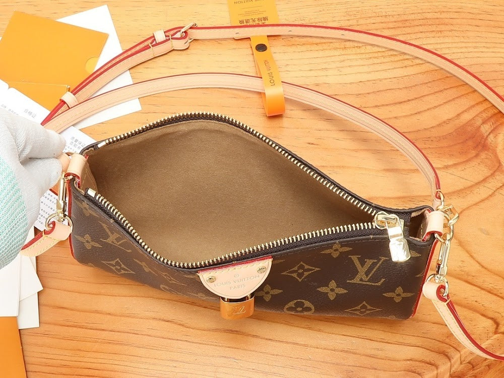 Dragons Bags ln Luxury Bag --97436