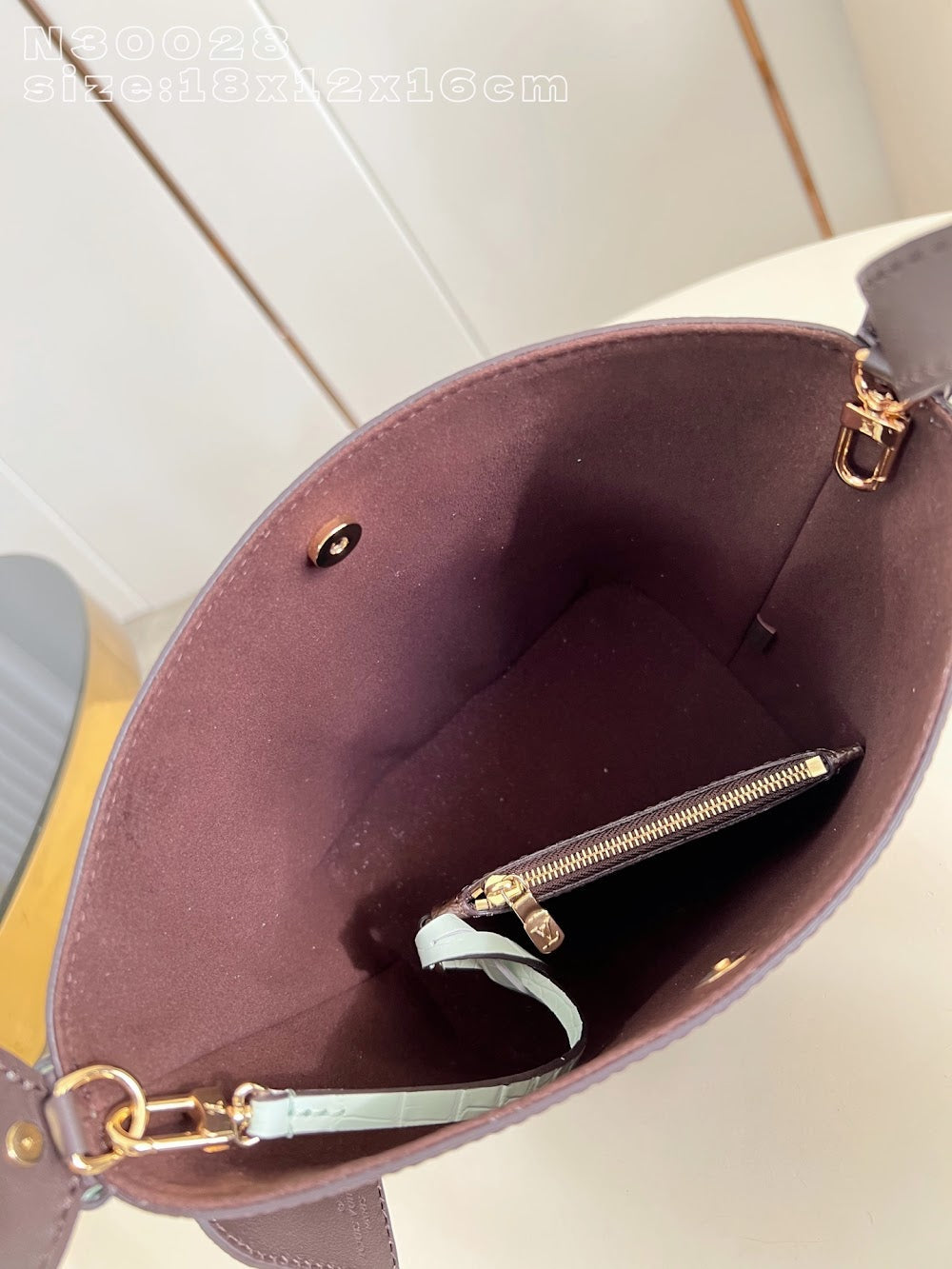 Dragons Bags ln Luxury Bag --96370