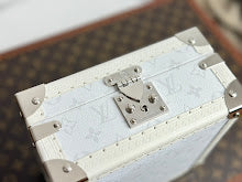 new-designer-premium-bags-nm1024