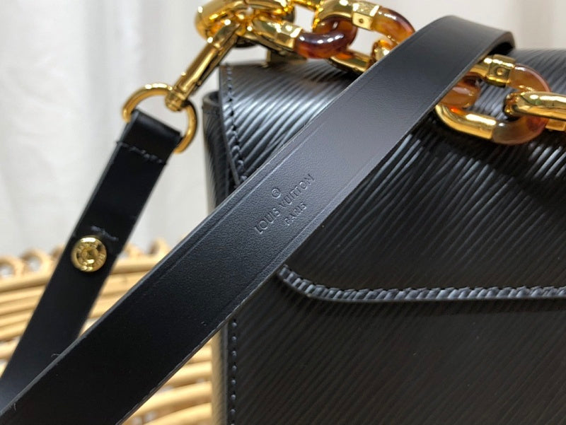 Dragons Bags ln Luxury Bag --66480