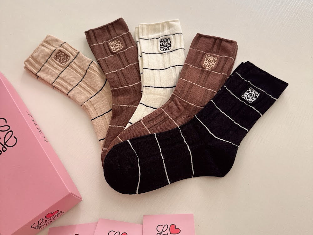 Dragons Bags Premium Luxury Socks --98657