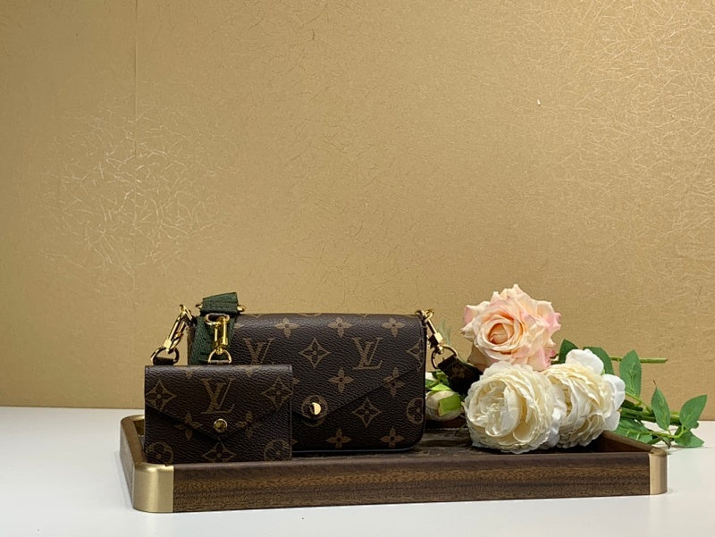 Dragons Bags ln Luxury Bag --59592