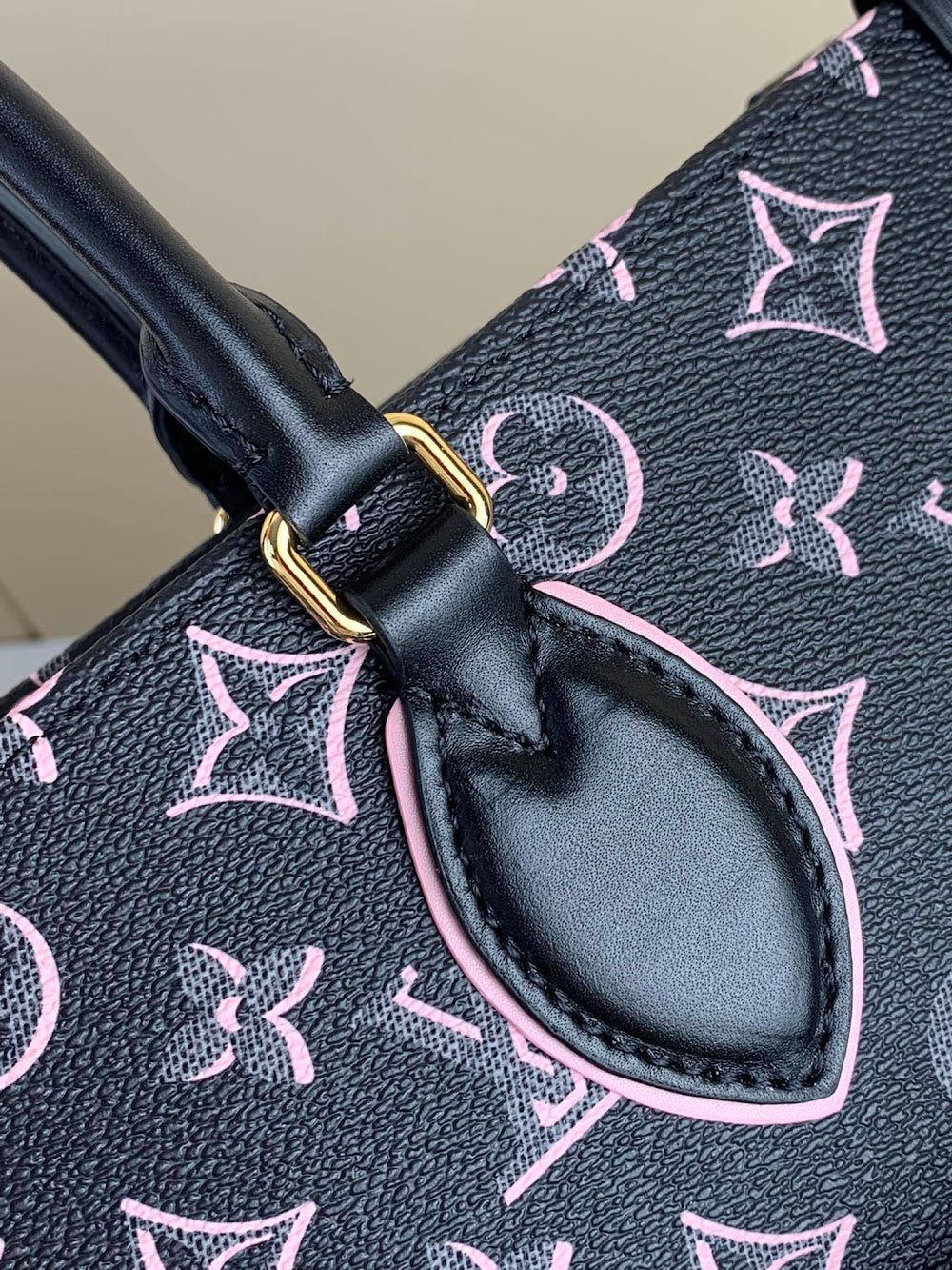 Dragons Bags ln Luxury Bag --67627