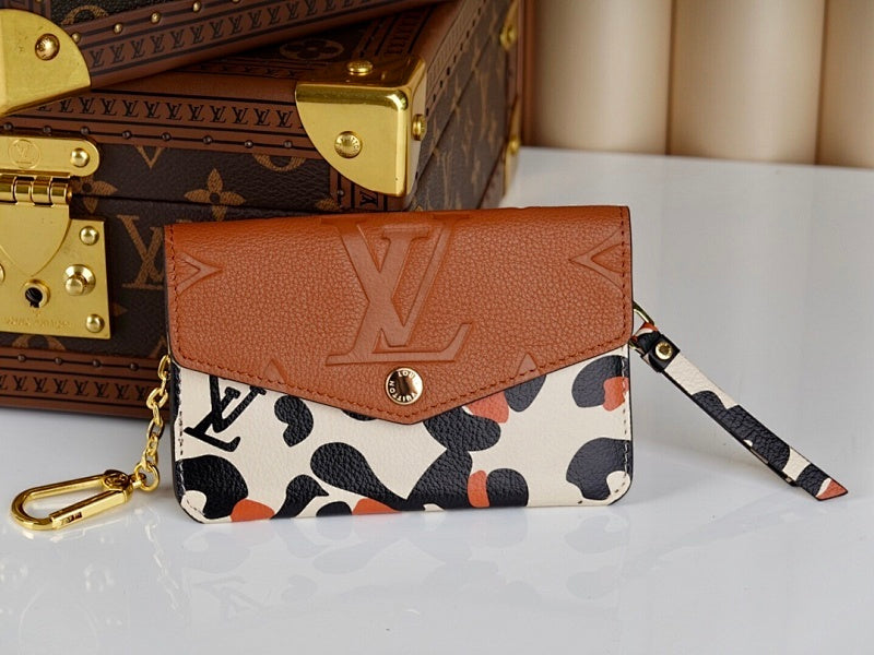Dragons Bags ln Luxury Bag --67049