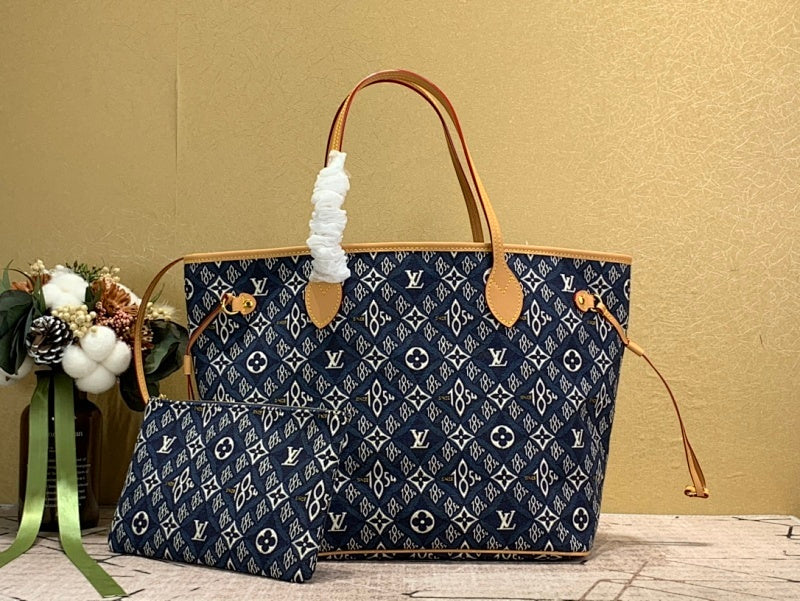 Dragons Bags ln Luxury Bag --60010